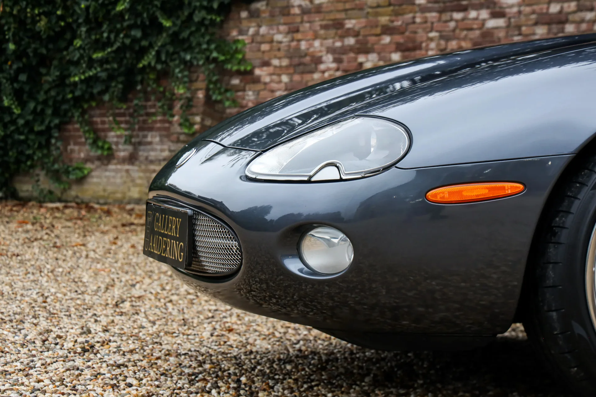 2002 Jaguar XK8 Coupé 4.2, 17/30