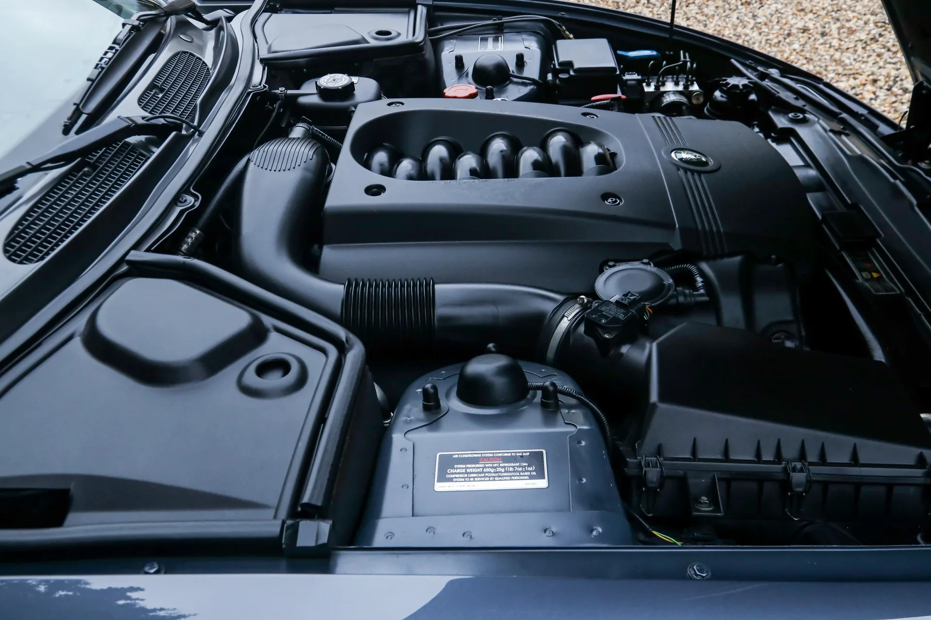 2002 Jaguar XK8 Coupé 4.2, 27/30
