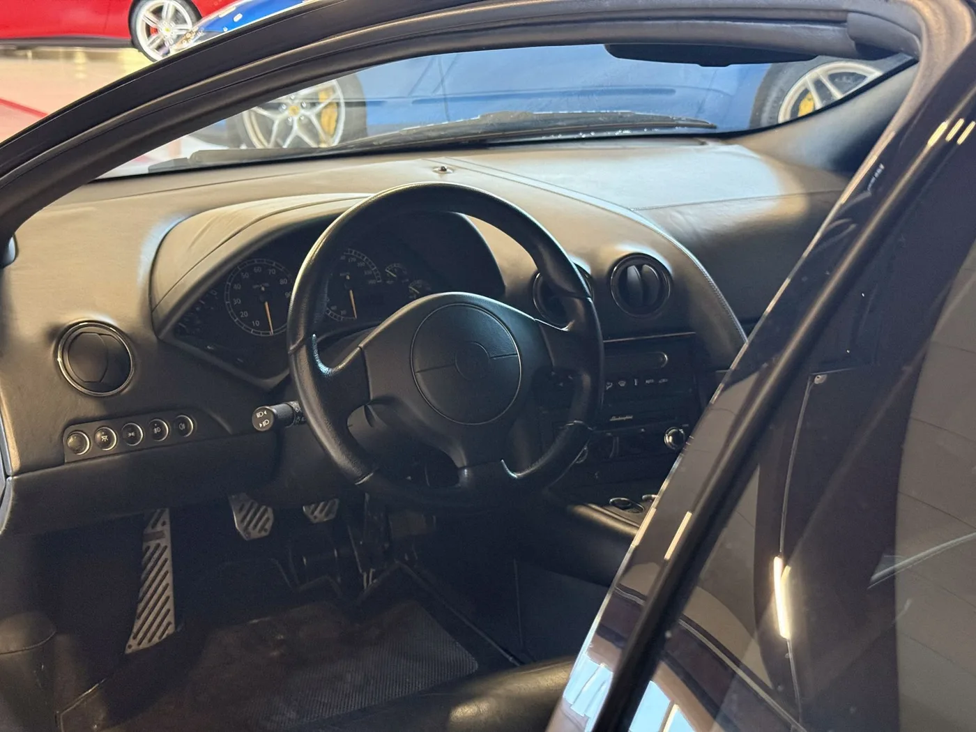 2002 Lamborghini Murciélago 6.2 manual angeboten von einem Fachhändler in Lucca, Italien, Foto 8 von 22