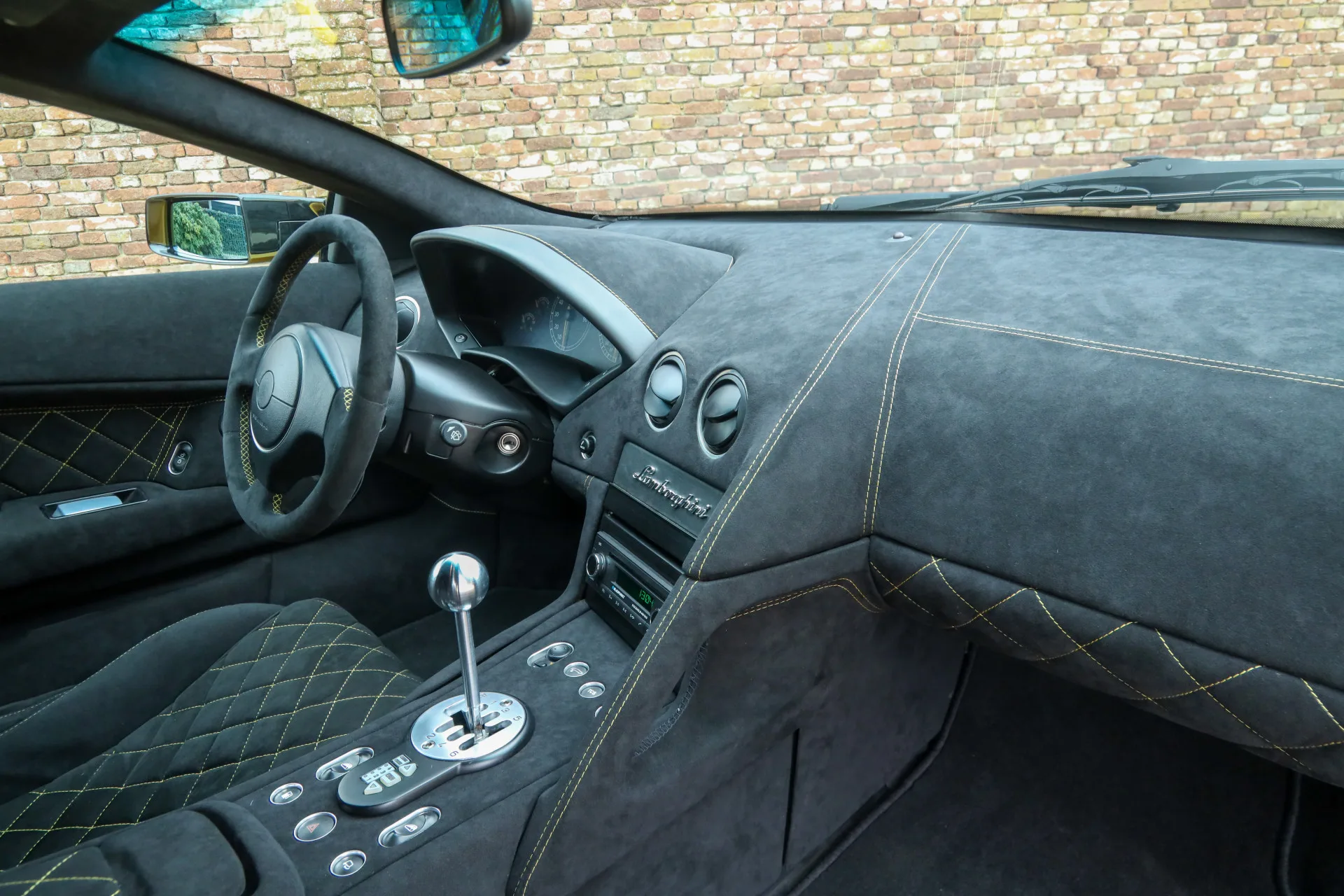 2002 Lamborghini Murciélago, 29/30