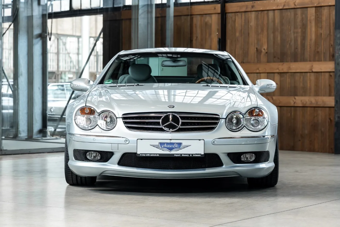 2002 Mercedes-Benz SL 500 angeboten von einem Fachhändler in Neuss, Deutschland, Foto 3 von 25