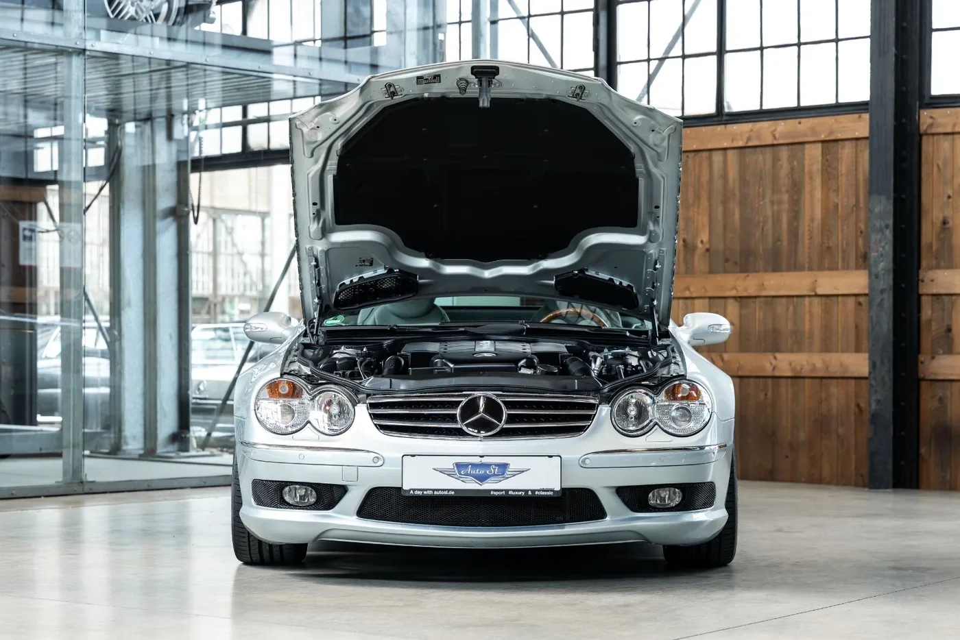 2002 Mercedes-Benz SL 500 angeboten von einem Fachhändler in Neuss, Deutschland, Foto 17 von 25