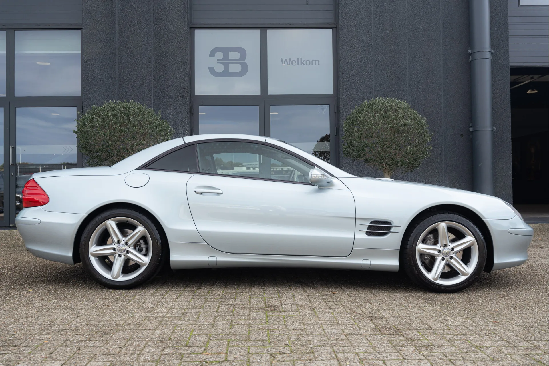 2002 Mercedes-Benz SL 500, 10/30