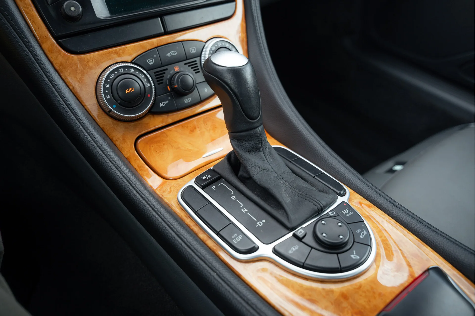 2002 Mercedes-Benz SL 500, 23/30