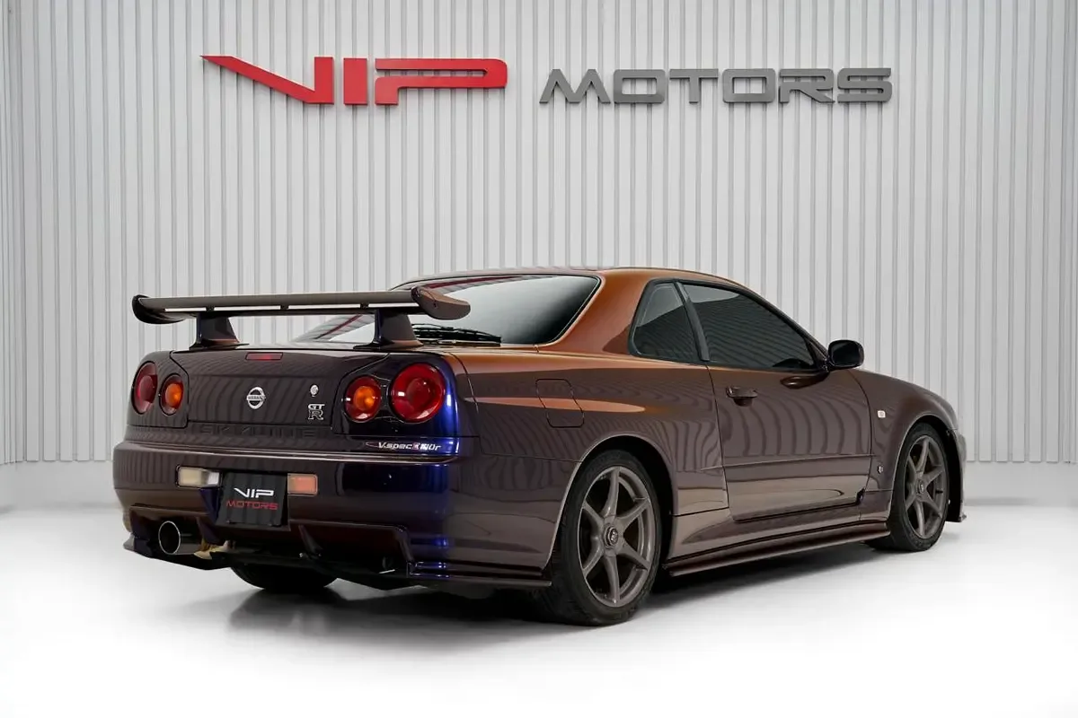 2002 Nissan Skyline GT-R, 4/15