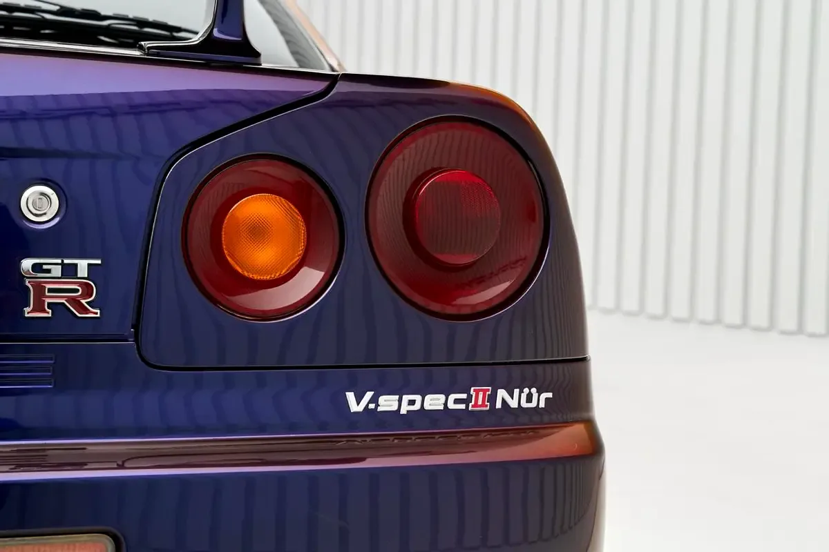 2002 Nissan Skyline GT-R, 9/15