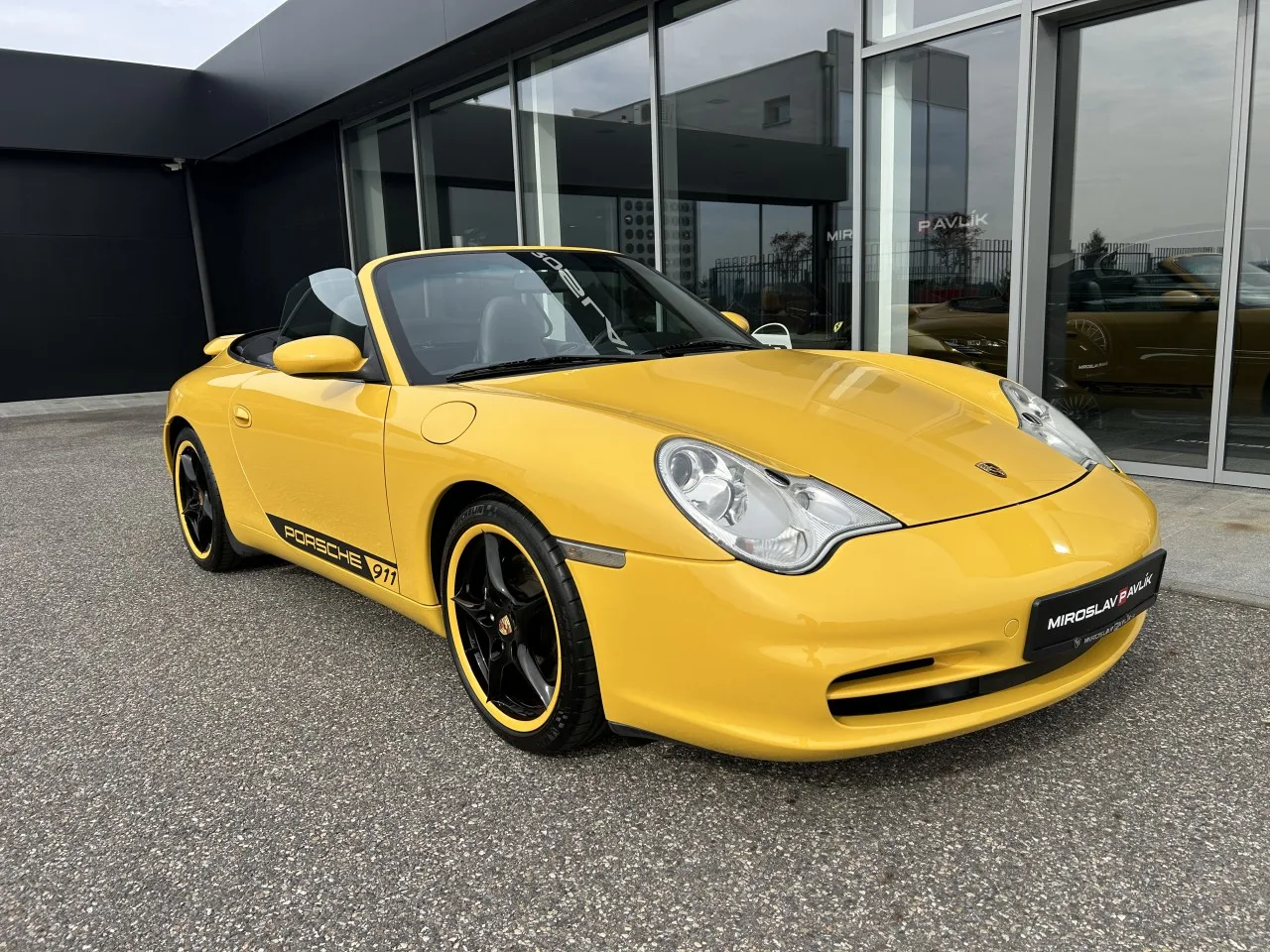 2002 Porsche 911 Carrera Cabriolet 996, 8/30