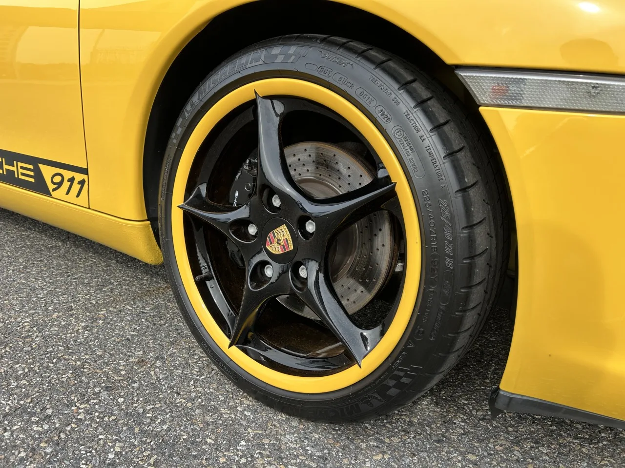 2002 Porsche 911 Carrera Cabriolet 996, 13/30