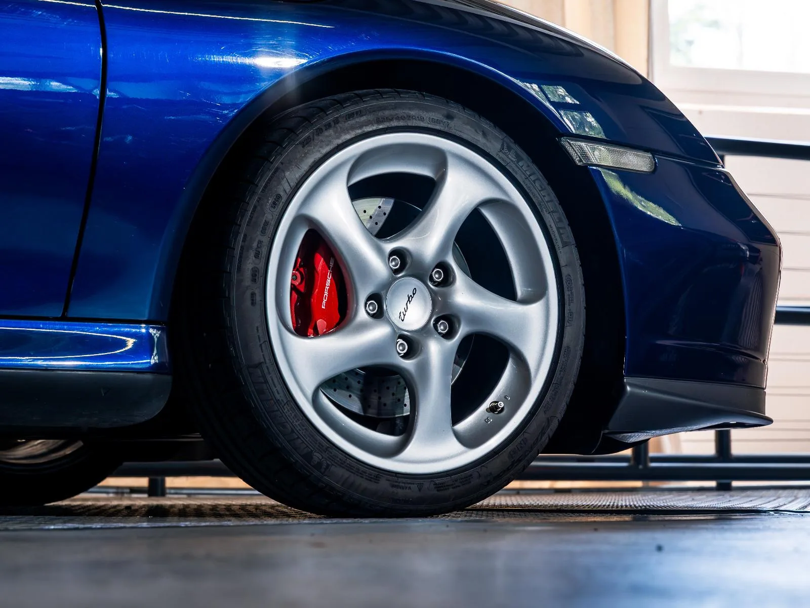 2002 Porsche 911 Turbo X50, 5/27