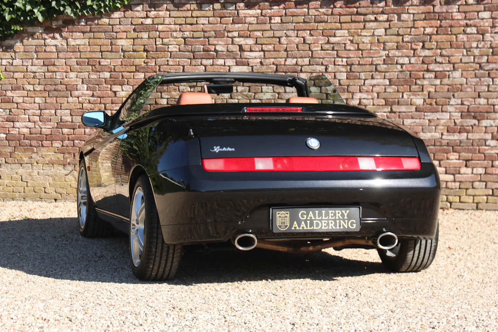 2003 Alfa Romeo Spider 3.2 V6 24V Lusso, 2/30