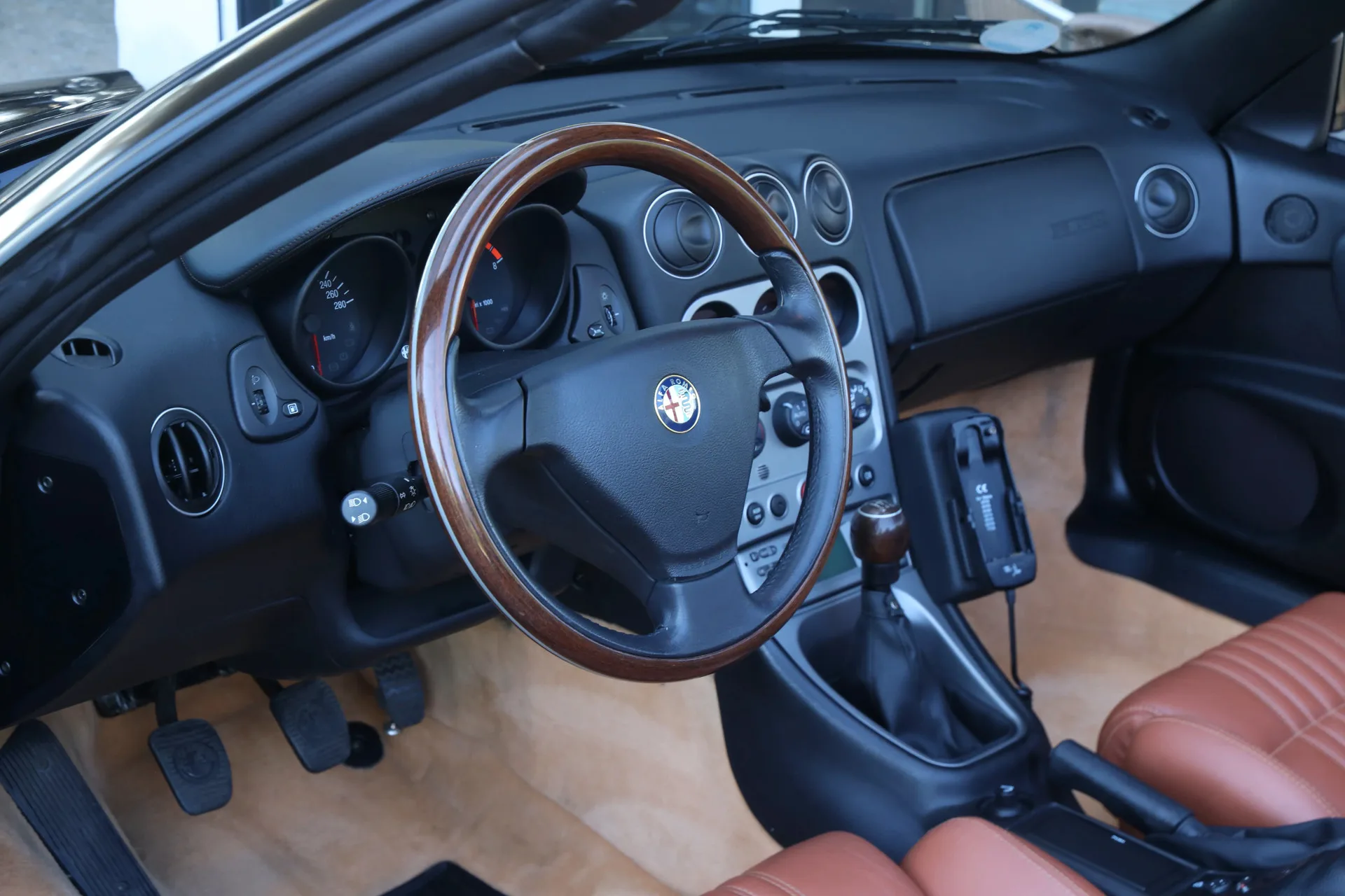 2003 Alfa Romeo Spider 3.2 V6 24V Lusso, 3/30