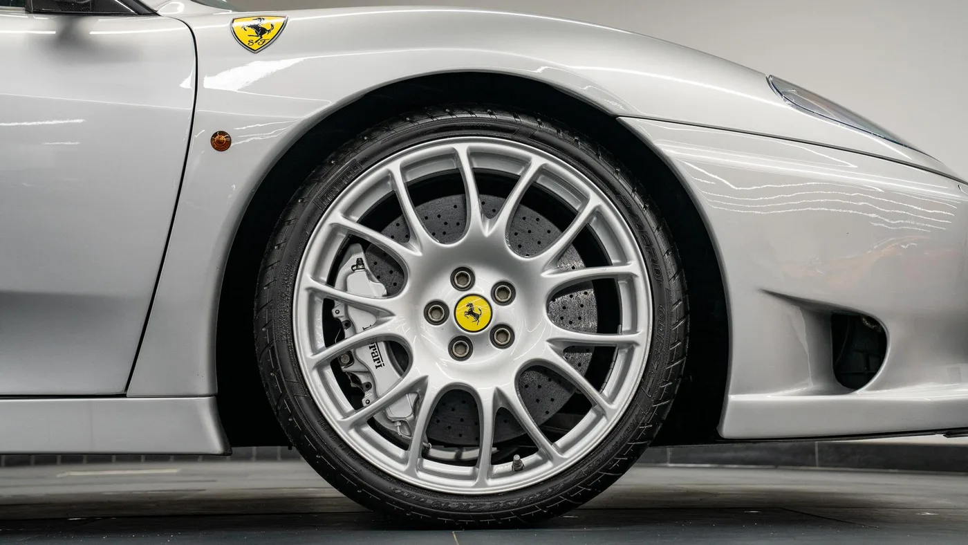 2003 Ferrari 360 Challenge Stradale offered by a specialist dealer in Swadlincote, United Kingdom, photo 12 of 15