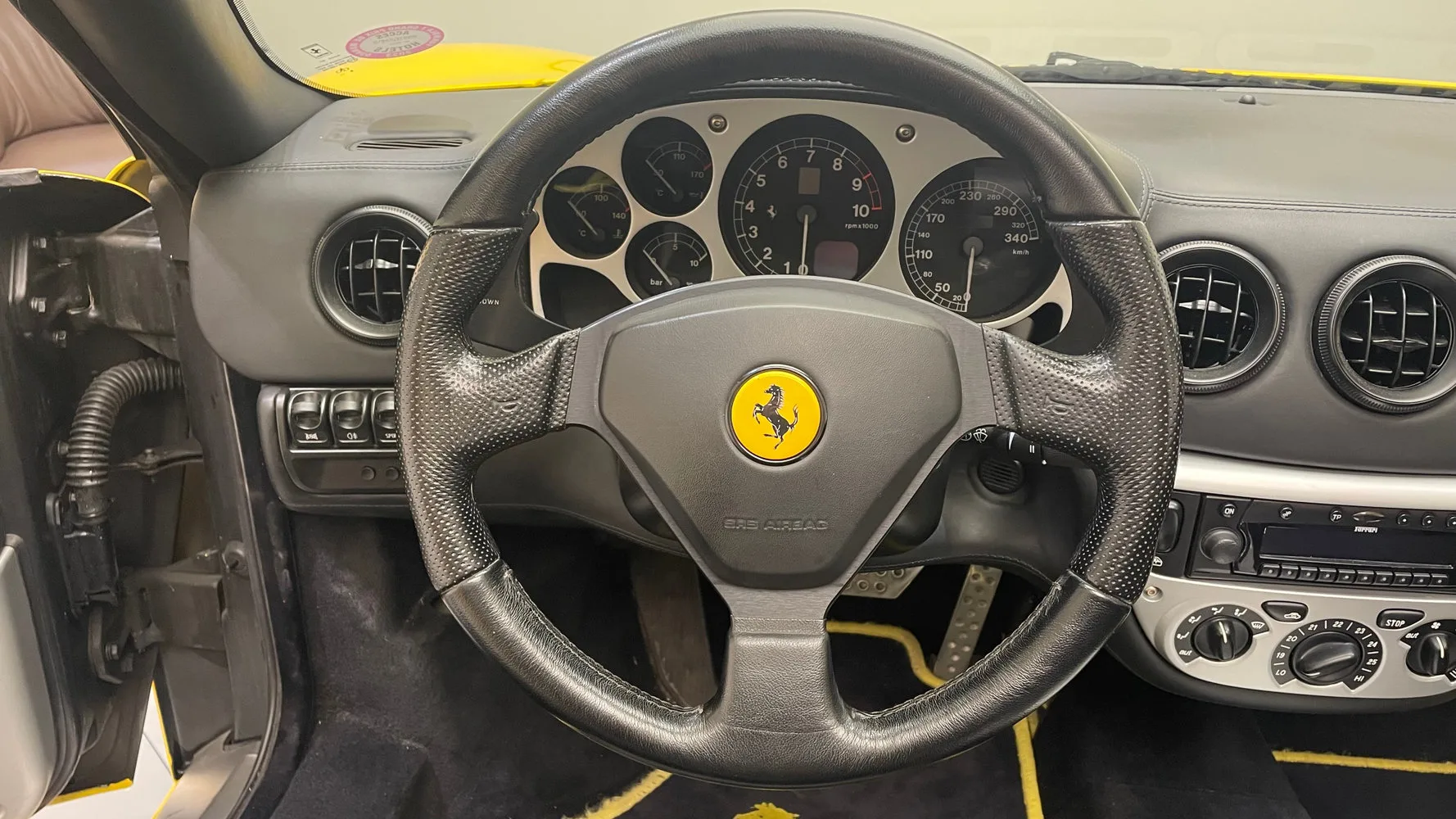 2003 Ferrari 360 Spider, 17/20