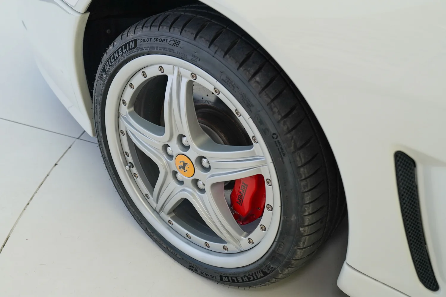 2003 Ferrari 575M Maranello, 6/12