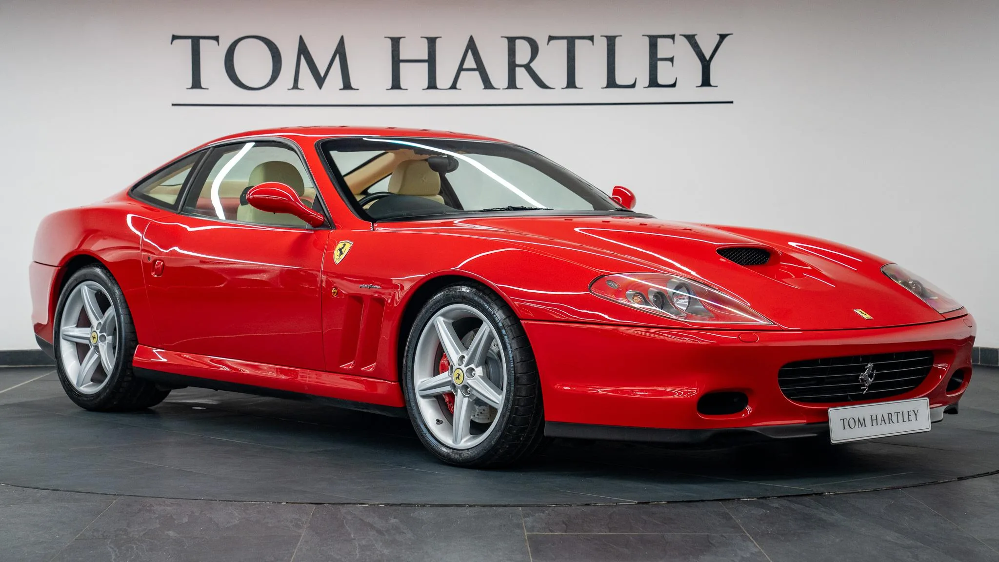 2003 Ferrari 575M Maranello F1 proposée par un concessionnaire spécialisé à Swadlincote, Royaume-Uni, photo principale