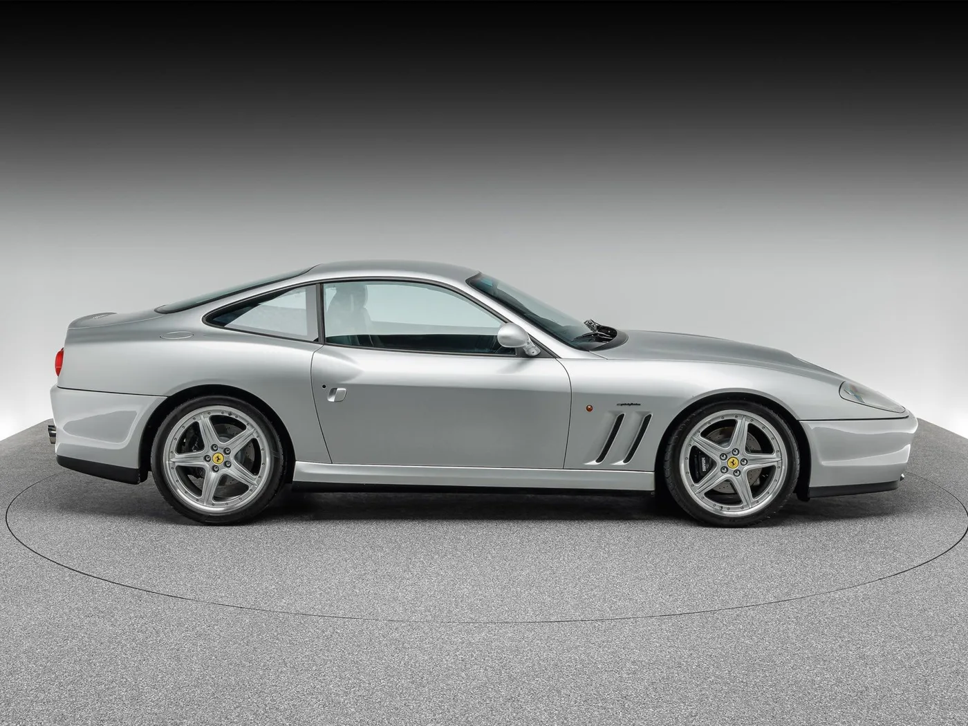 2003 Ferrari 575M Maranello proposée par un concessionnaire spécialisé à Böblingen, Allemagne, photo 5 sur 15