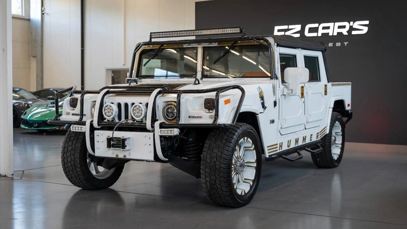 2003 Hummer H1 angeboten von einem Fachhändler in Budapest, Ungarn, Hauptfoto