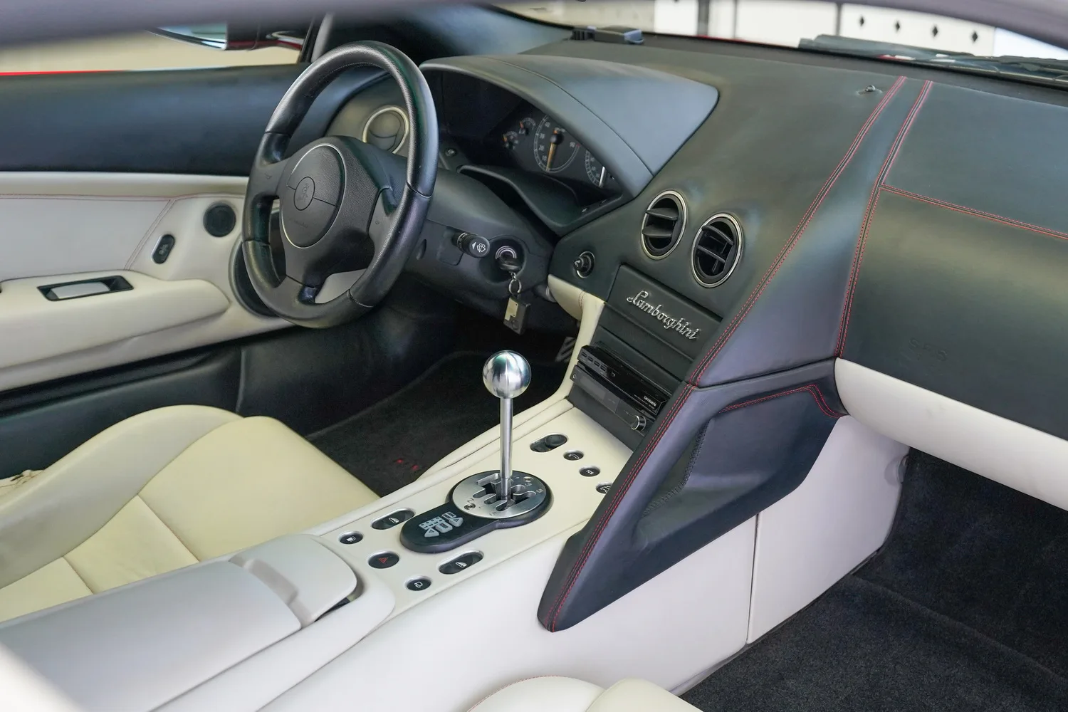 2003 Lamborghini Murciélago, 13/13