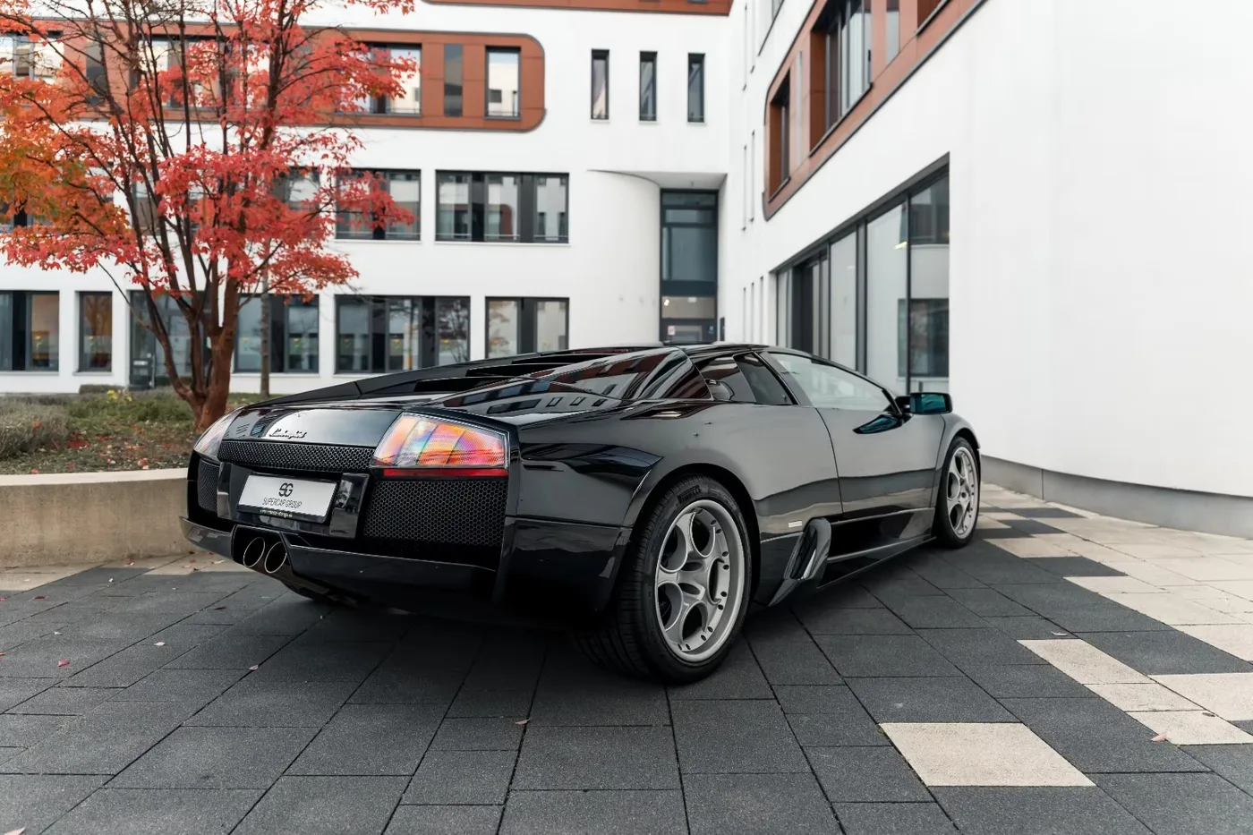 2003 Lamborghini Murciélago 6.2, 6-speed manual offered by a supercar dealer in Munich, Germany, photo 7 of 15