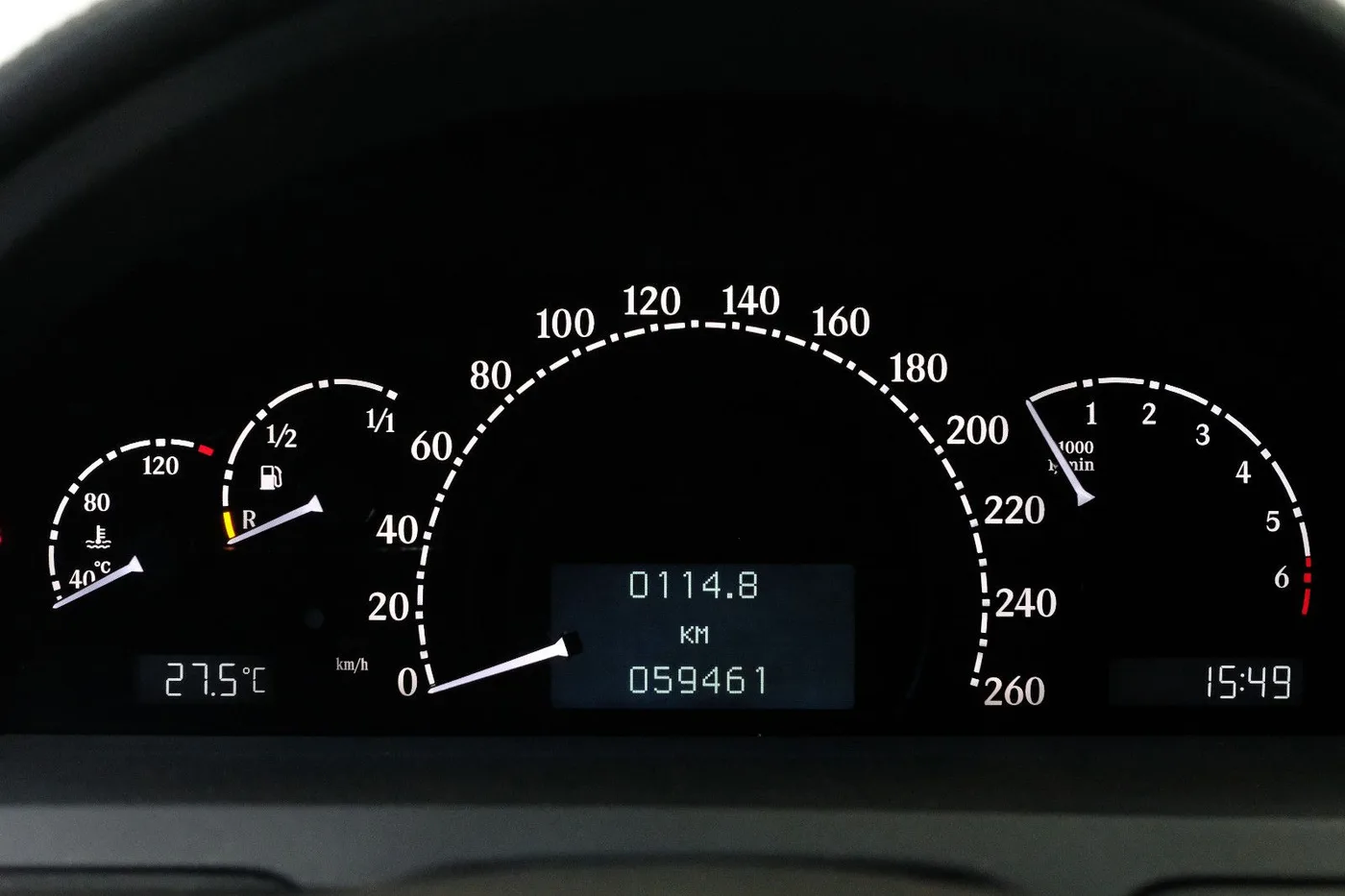 2003 Maybach 57 offered by a specialist dealer in Nuremberg, Germany, photo 14 of 15