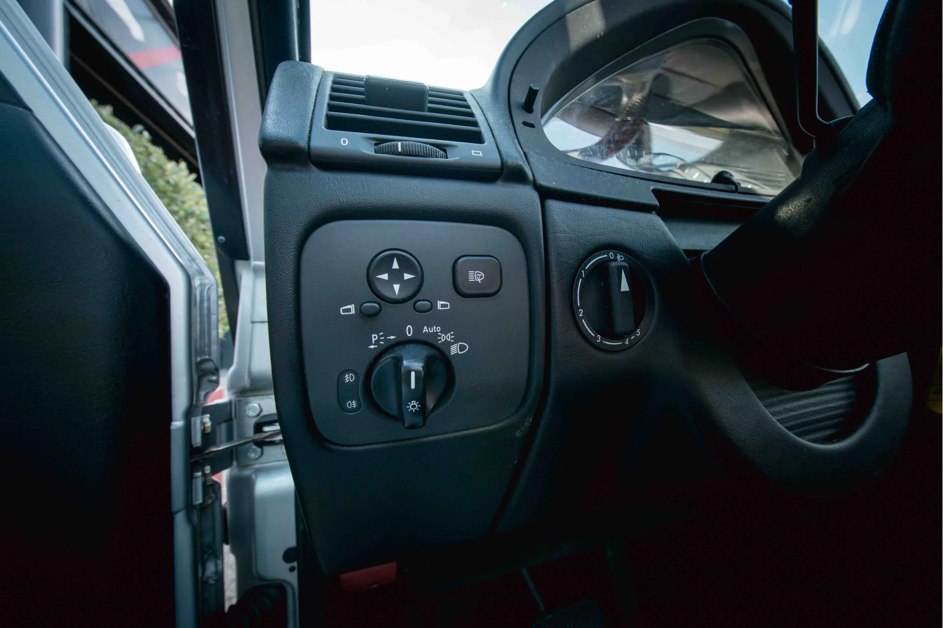 2003 Mercedes-Benz G 500 Cabriolet, 10/30