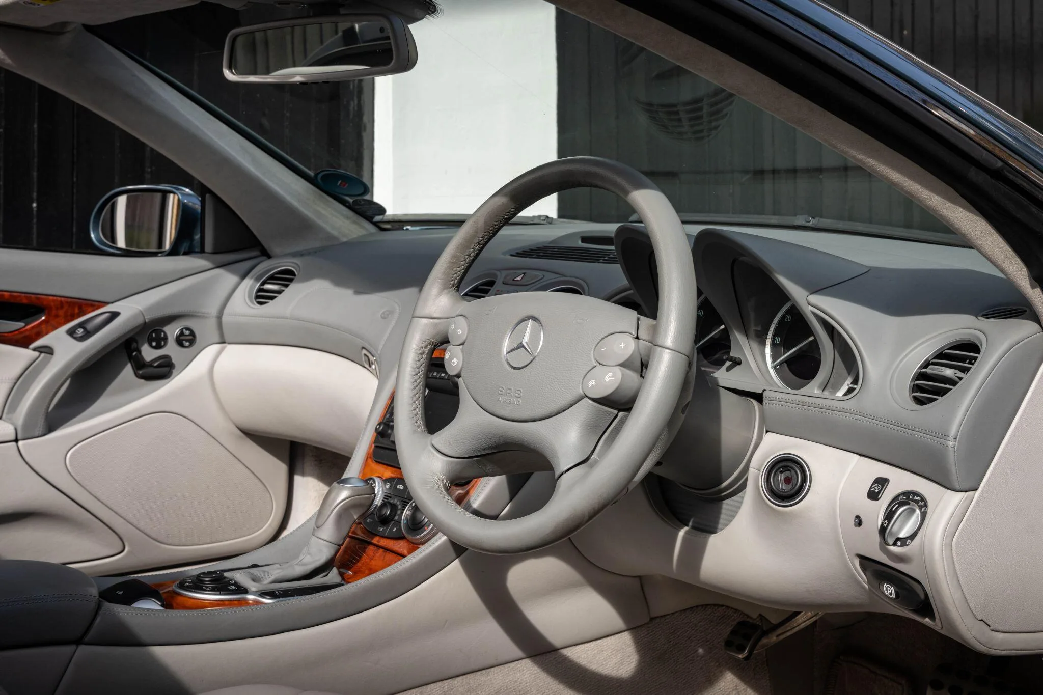 2003 Mercedes-Benz SL 500, 23/30