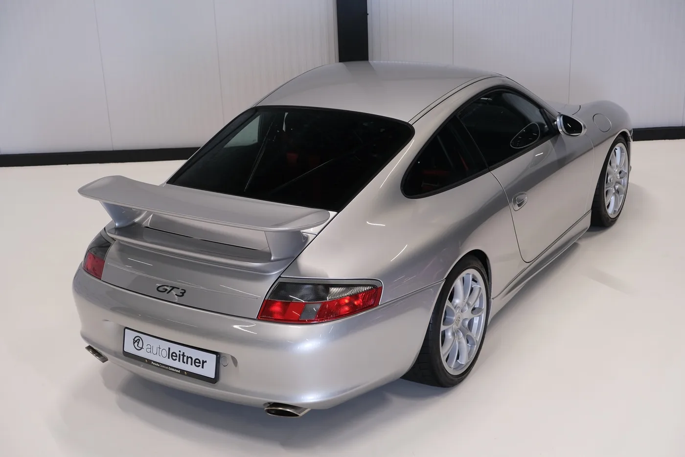 2003 Porsche 911 GT3 Clubsport proposée par un négociant en voitures de collection à Alkmaar, Pays-Bas, photo 3 sur 15