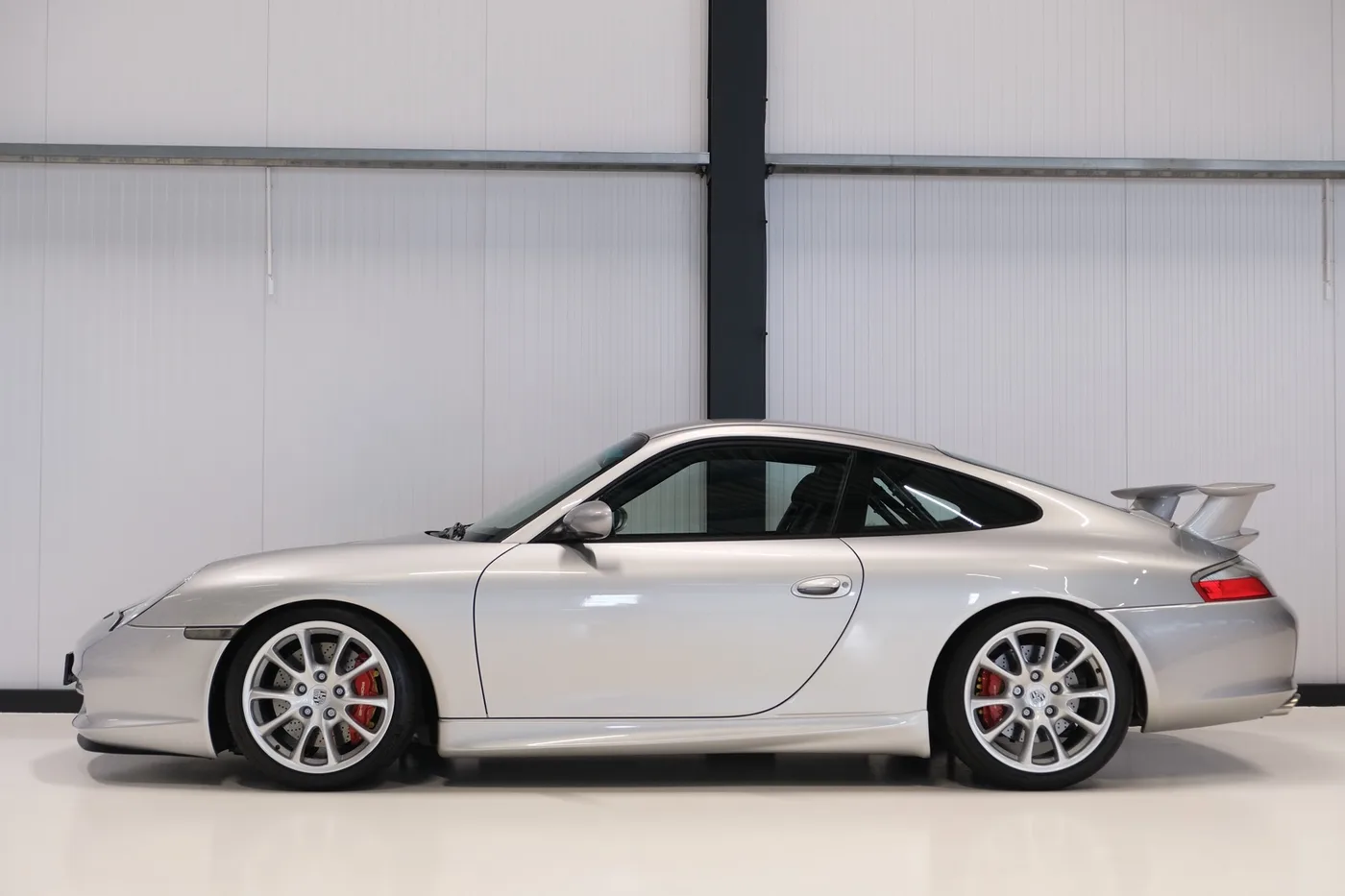 2003 Porsche 911 GT3 Clubsport proposée par un négociant en voitures de collection à Alkmaar, Pays-Bas, photo 9 sur 15