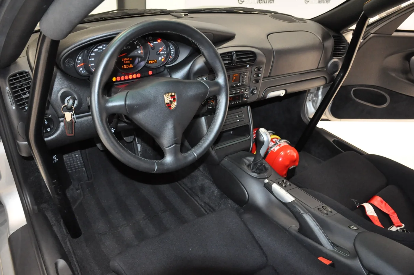 2003 Porsche 911 GT3 Clubsport proposée par un négociant en voitures de collection à Alkmaar, Pays-Bas, photo 14 sur 15