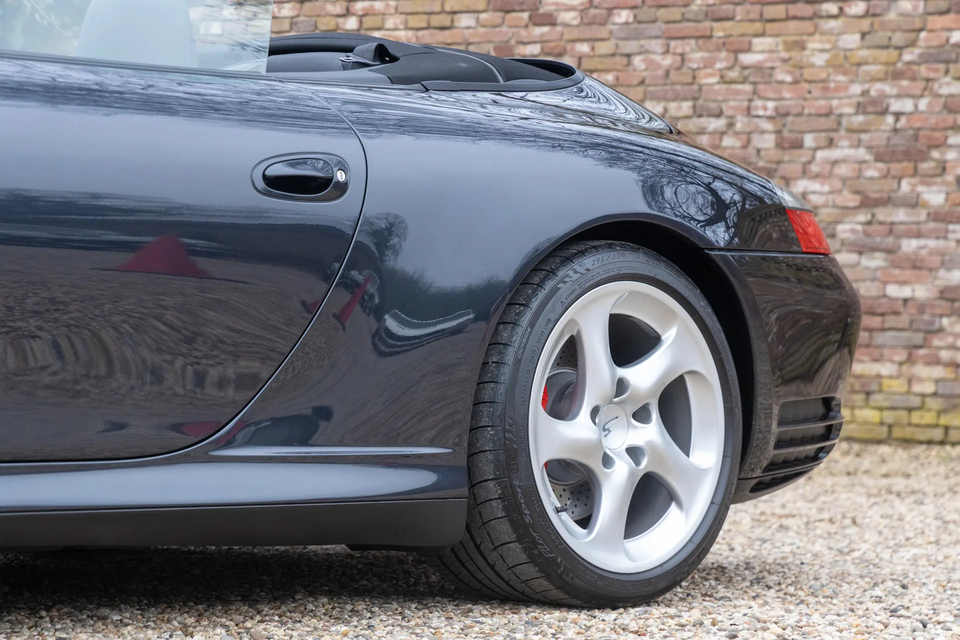 2003 Porsche 911 Carrera 4S Cabriolet 996, 12/30