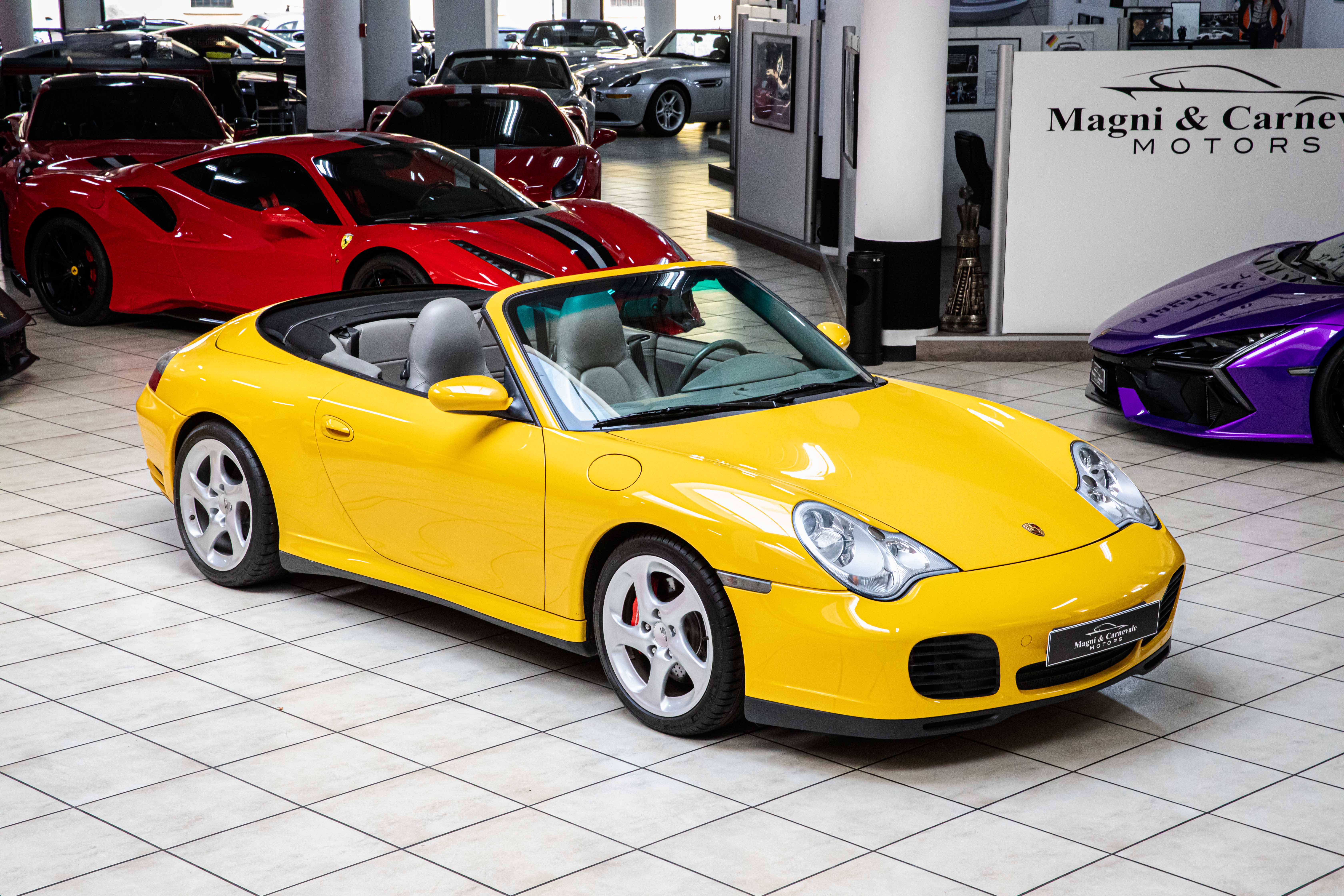 2003 Porsche 911 Carrera 4S Cabriolet offered by a specialist dealer in Milan, Italy, photo 5 of 20