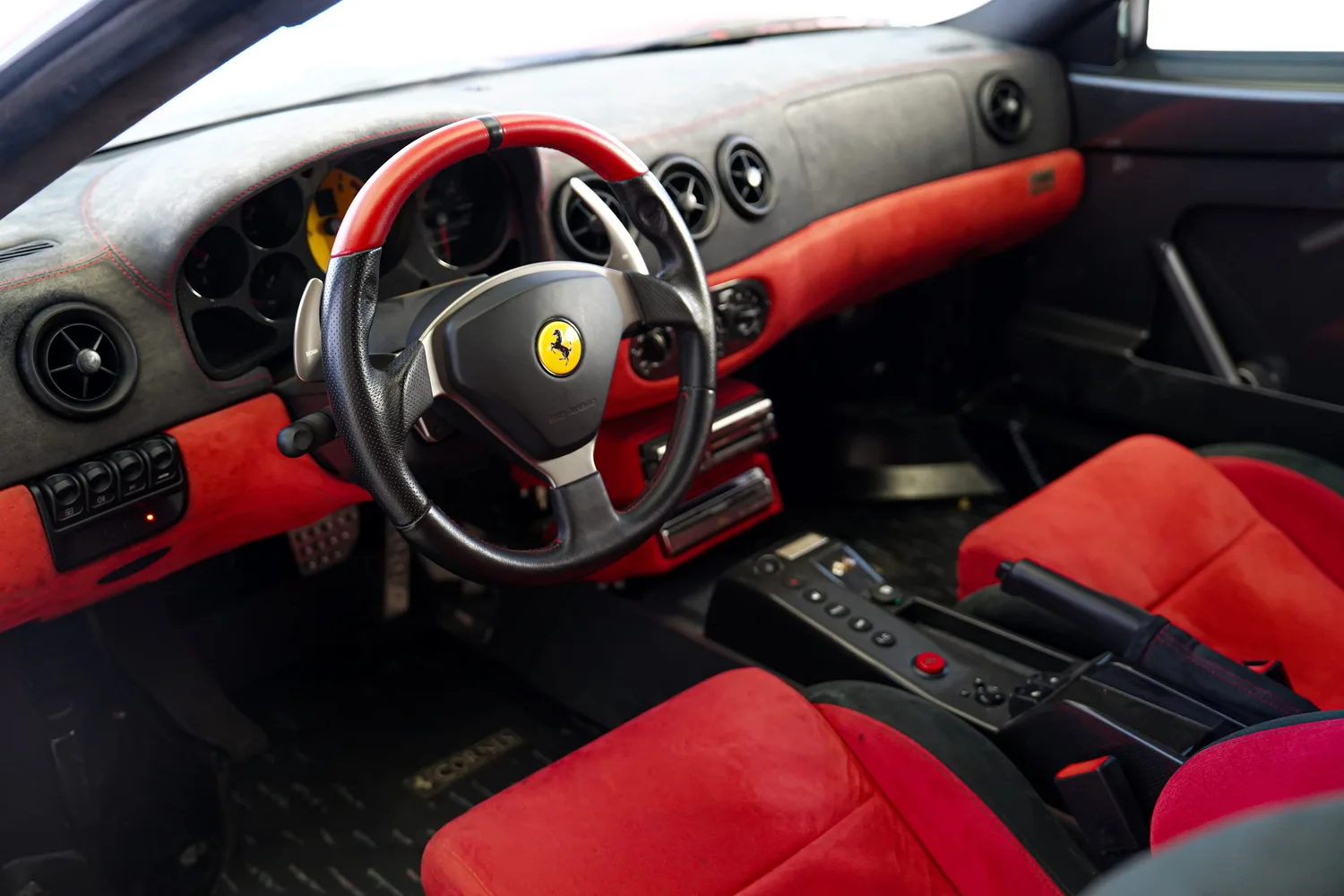 2004 Ferrari 360 Challenge Stradale, 9/15