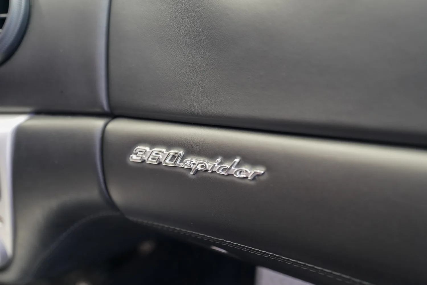 2004 Ferrari 360 Spider, 9/15