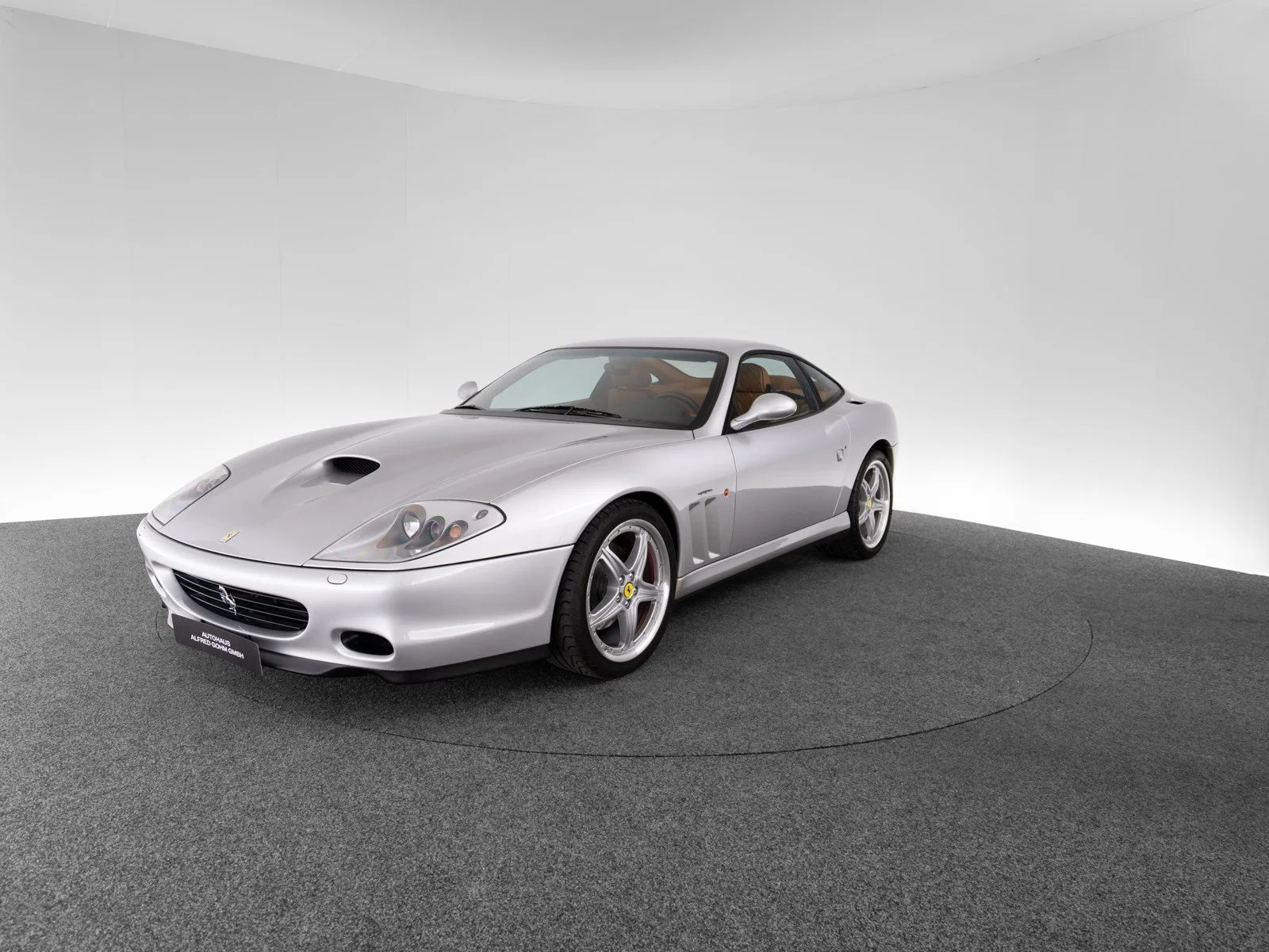2004 Ferrari 575M Maranello angeboten von einem Fachhändler in Singen, Deutschland, Hauptfoto