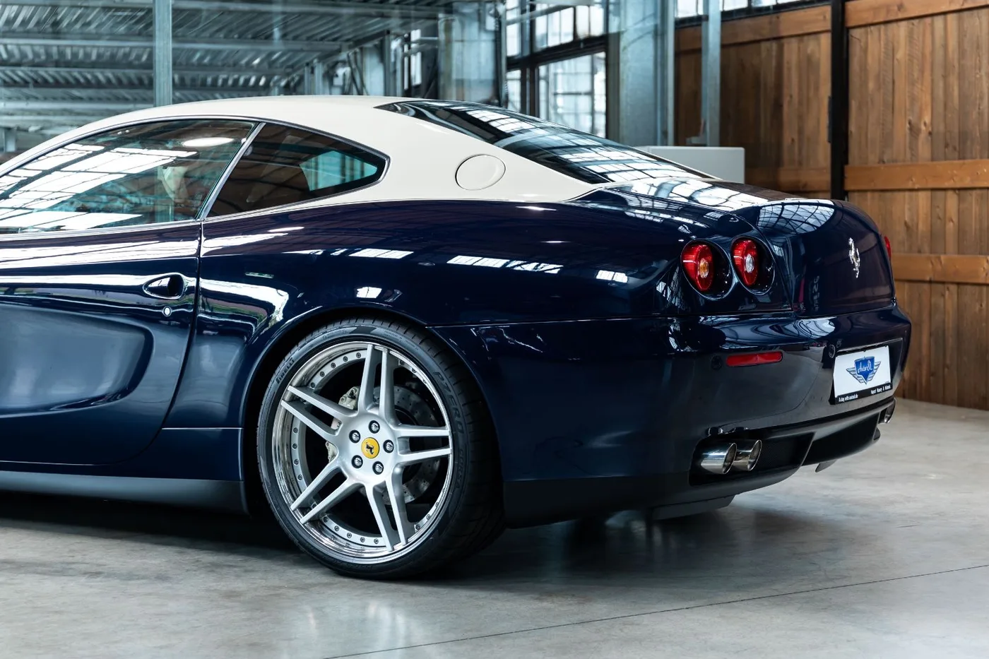 2004 Ferrari 612 Scaglietti proposée par un concessionnaire spécialisé à Neuss, Allemagne, photo 7 sur 10