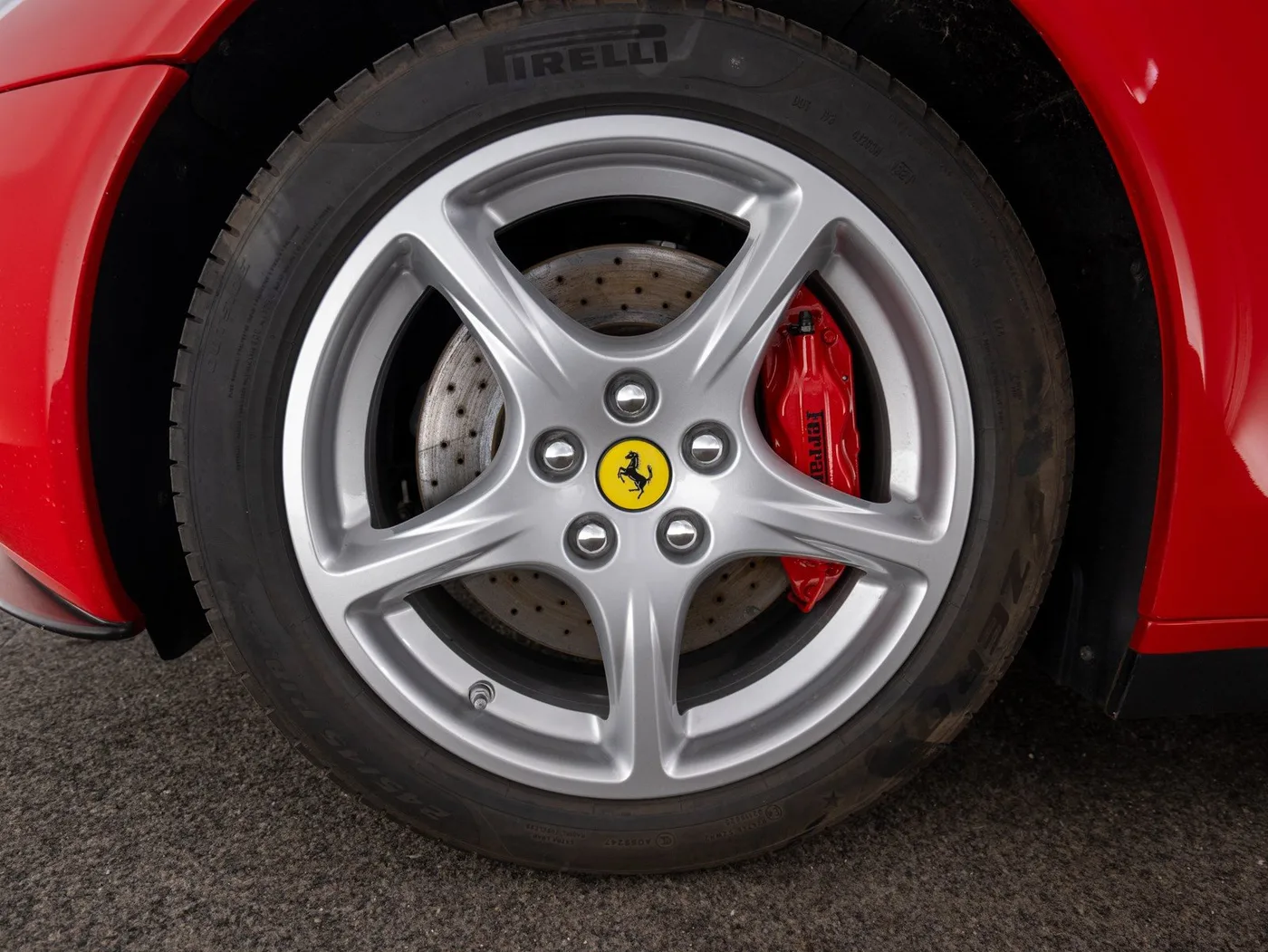 2004 Ferrari 612 Scaglietti F1 angeboten von einem Fachhändler in Singen, Deutschland, Foto 9 von 15