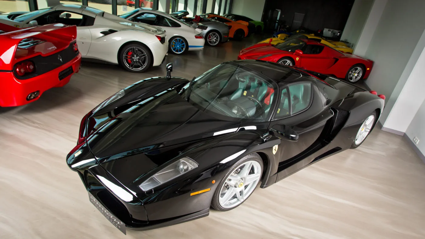 2004 Ferrari Enzo Nero offered by a specialist dealer in Cologne, Germany, photo 4 of 25