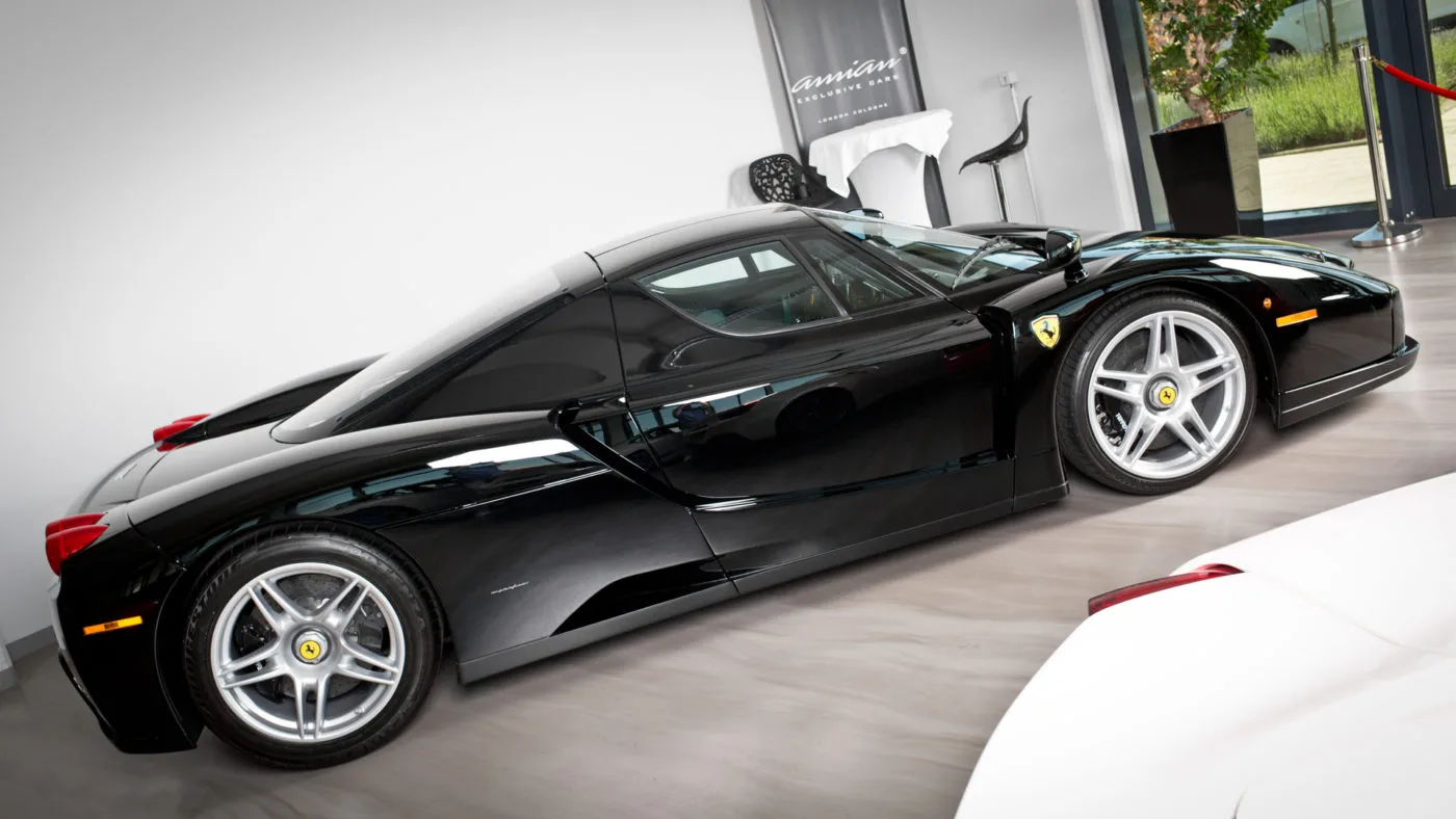 2004 Ferrari Enzo Nero offered by a specialist dealer in Cologne, Germany, photo 9 of 25