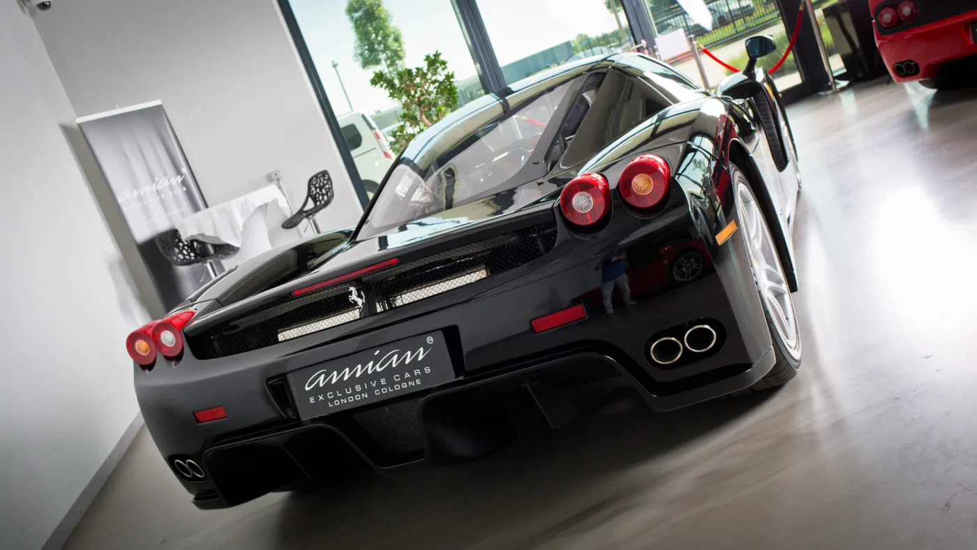 2004 Ferrari Enzo Nero offered by a specialist dealer in Cologne, Germany, photo 12 of 25