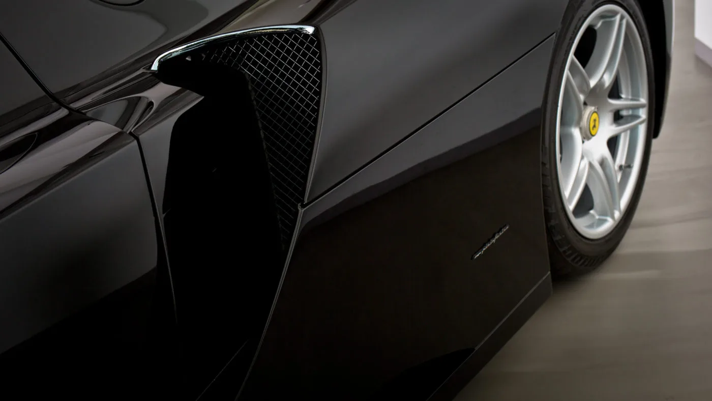 2004 Ferrari Enzo Nero offered by a specialist dealer in Cologne, Germany, photo 14 of 25
