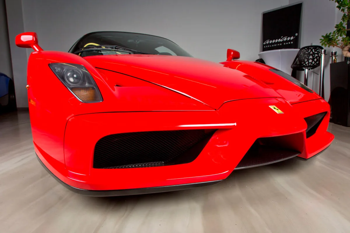 2004 Ferrari Enzo Rosso Corsa offered by a specialist dealer in Cologne, Germany, photo 23 of 24