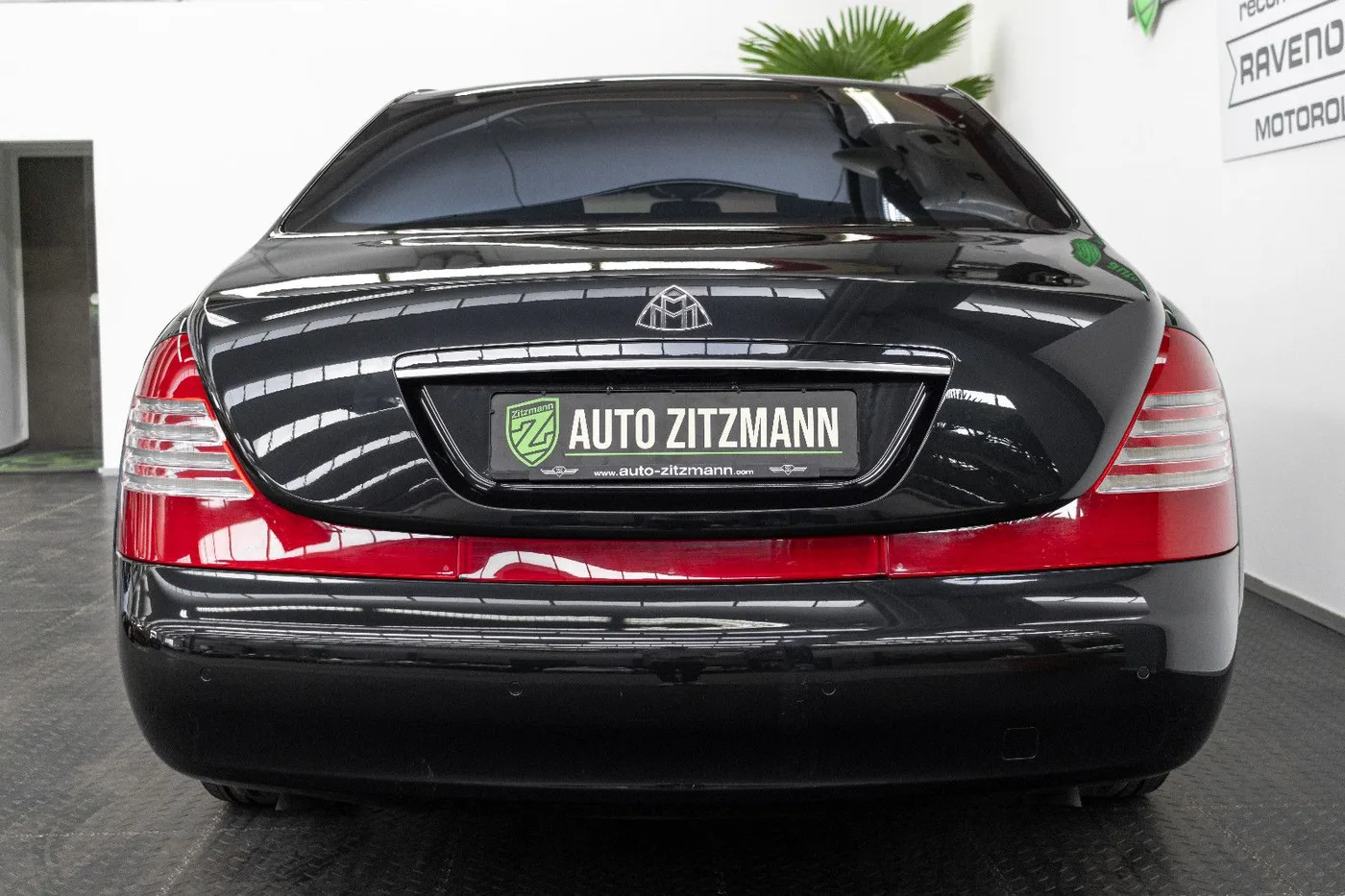 2004 Maybach 62 angeboten von einem Fachhändler in Nuremberg, Deutschland, Foto 7 von 15