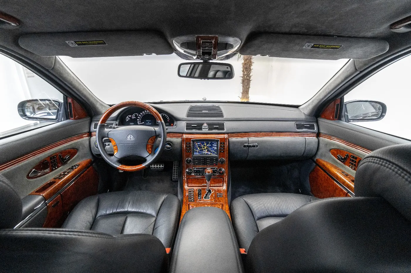 2004 Maybach 62 angeboten von einem Fachhändler in Nuremberg, Deutschland, Foto 11 von 15