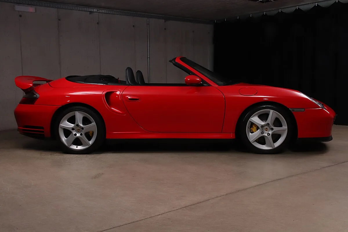 2004 Porsche 911 Turbo Cabriolet Porsche Exclusive offered by a specialist dealer in Unterweitersdorf, Austria, photo 3 of 15