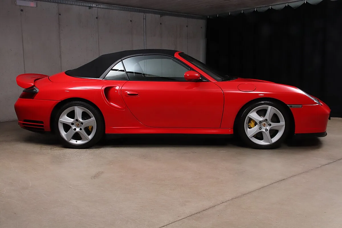 2004 Porsche 911 Turbo Cabriolet Porsche Exclusive offered by a specialist dealer in Unterweitersdorf, Austria, photo 5 of 15