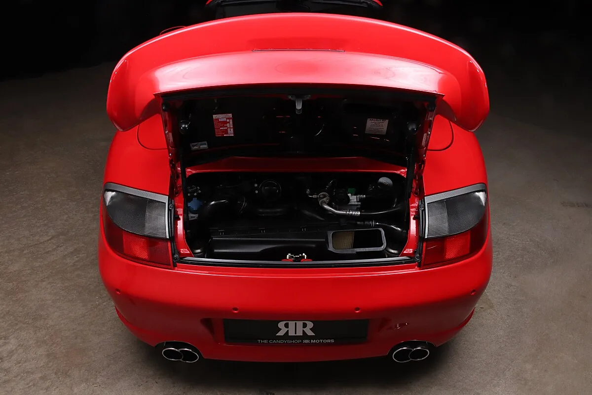 2004 Porsche 911 Turbo Cabriolet Porsche Exclusive offered by a specialist dealer in Unterweitersdorf, Austria, photo 7 of 15