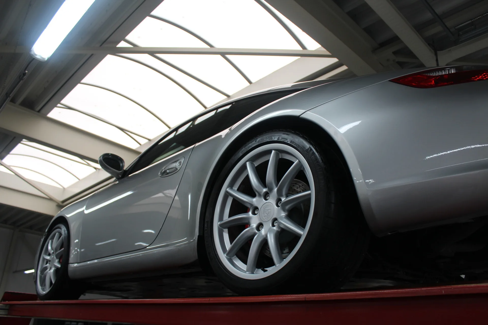 2004 Porsche 911 Carrera S 997, 12/30
