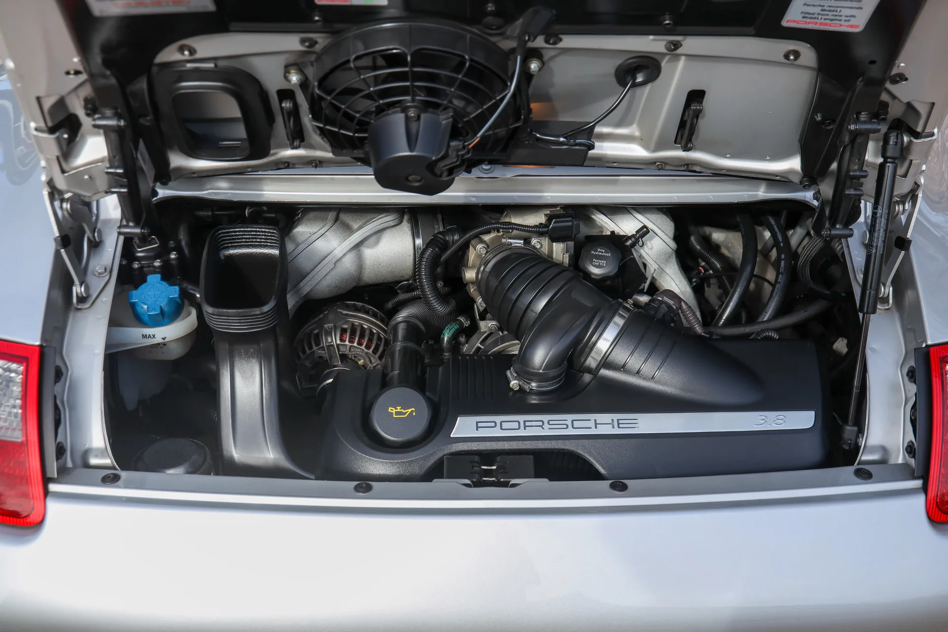 2004 Porsche 911 Carrera S 997, 24/30