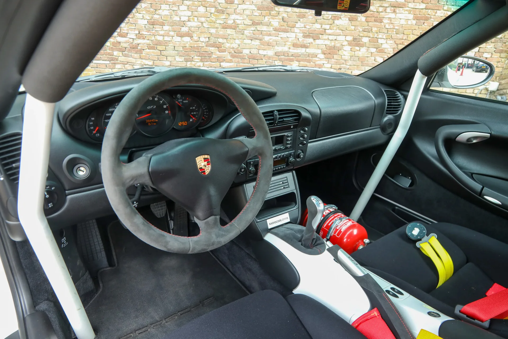 2004 Porsche 911 GT3 RS 996, 3/30