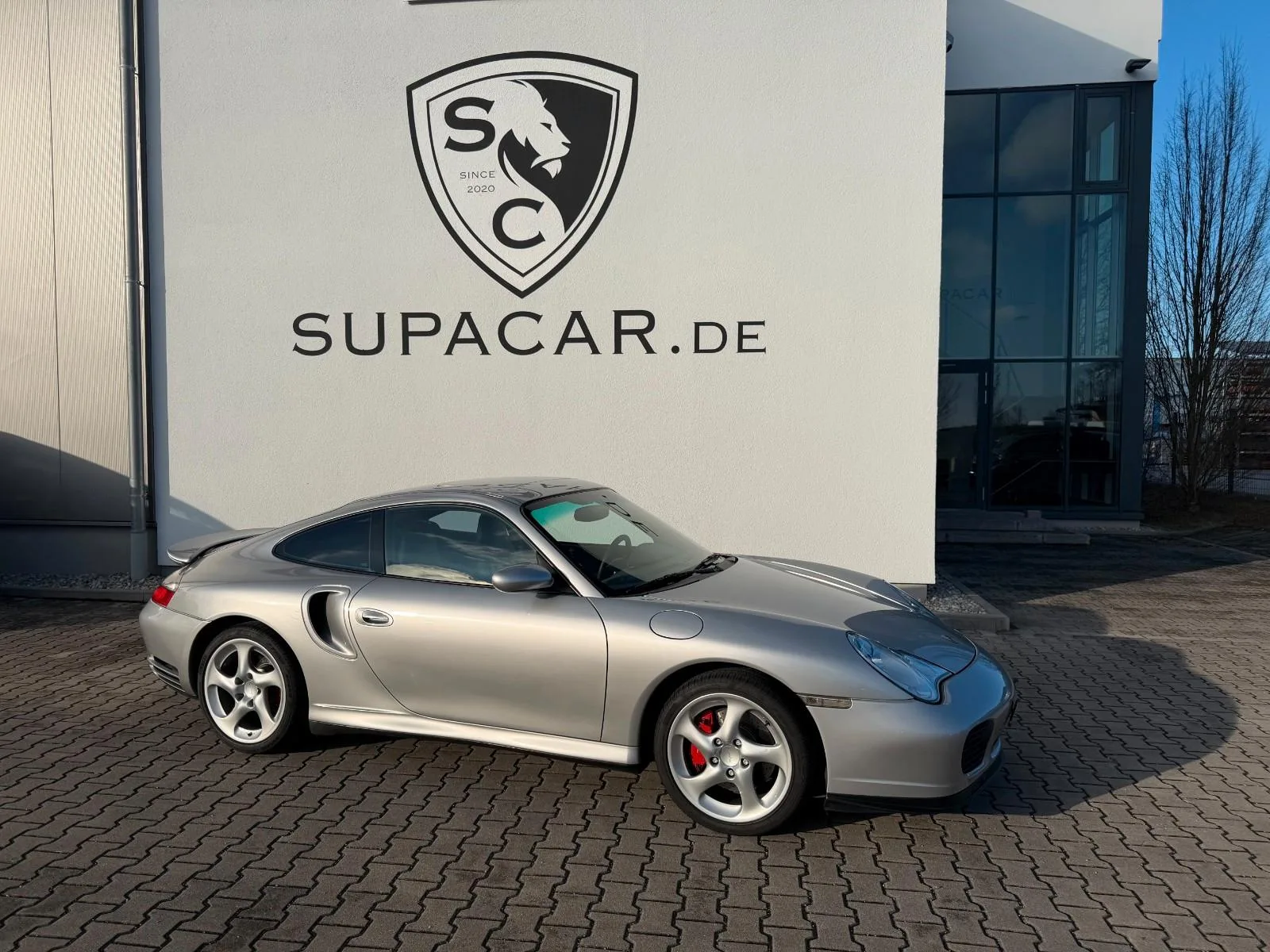 2004 Porsche 911 Turbo, 2/30